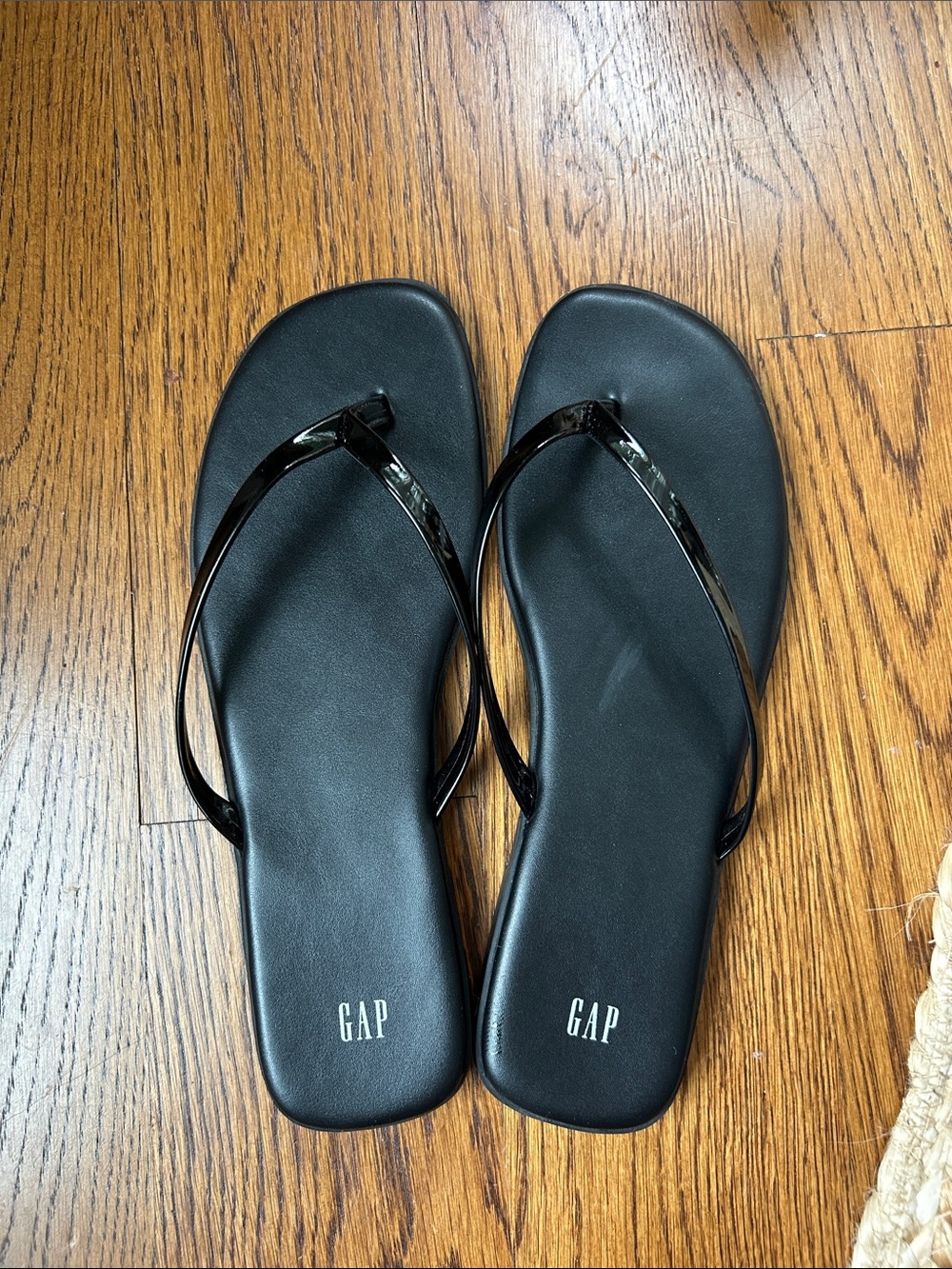 GAP Women's Black Jelly Strap Sandals